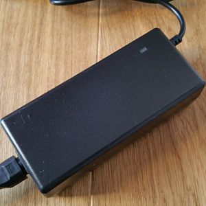 Powabyke Xplorer Review - Lithium battery charger