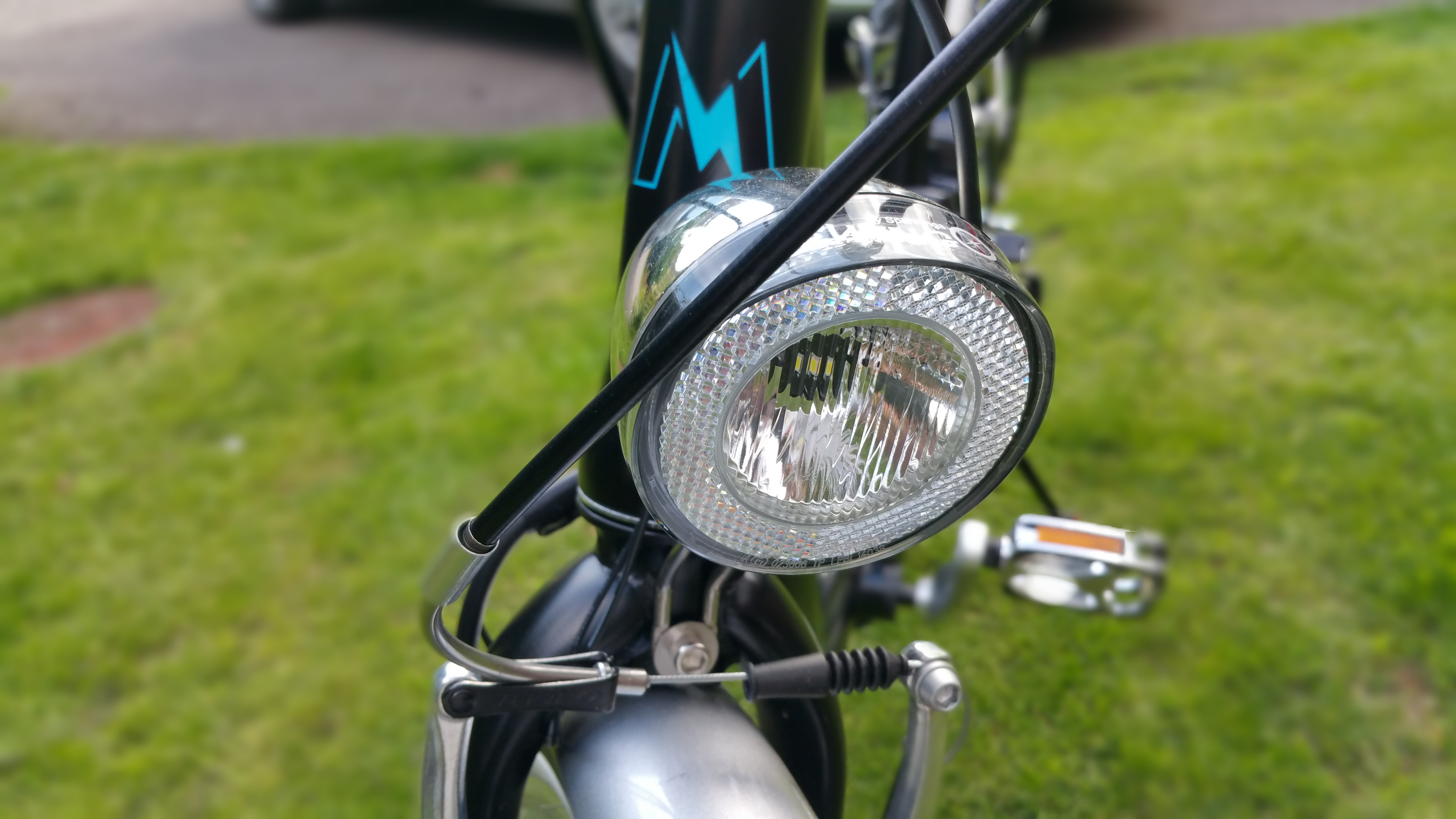 momentum-model-t-spanninga-front-led-light