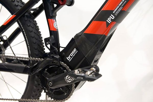 ROTWILD electrioc bikes