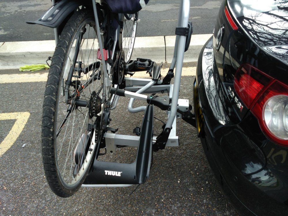 bikerack3.thumb.jpg.32c6740ae5aab0225f8eb816ac8fac89.jpg