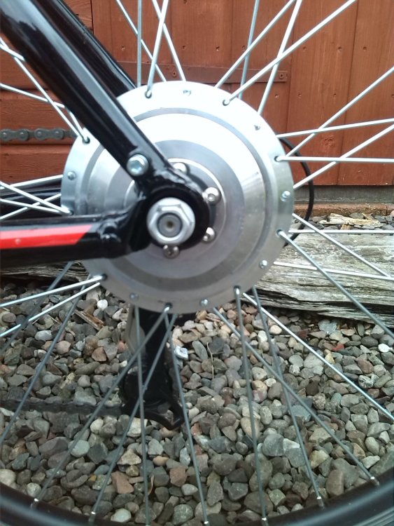 bikewheel2.thumb.jpg.7baf4634915e7dd56f8bdf843bae2452.jpg