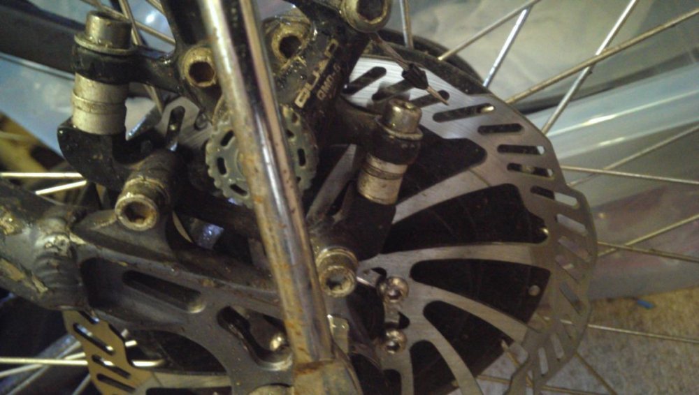 brake.thumb.jpg.9ff93e0e99bb2e606ccf06b8a90b9375.jpg
