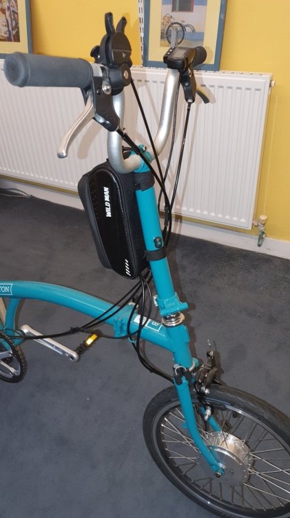 brompton-bag-kit-800b.thumb.jpg.d79a2fec11cf2089b06217d68ec9d2c5.jpg